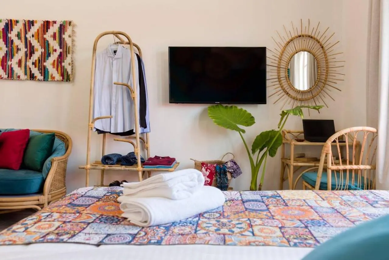 Bohemian Studio In Mar Mikhael Dalilah Beirut