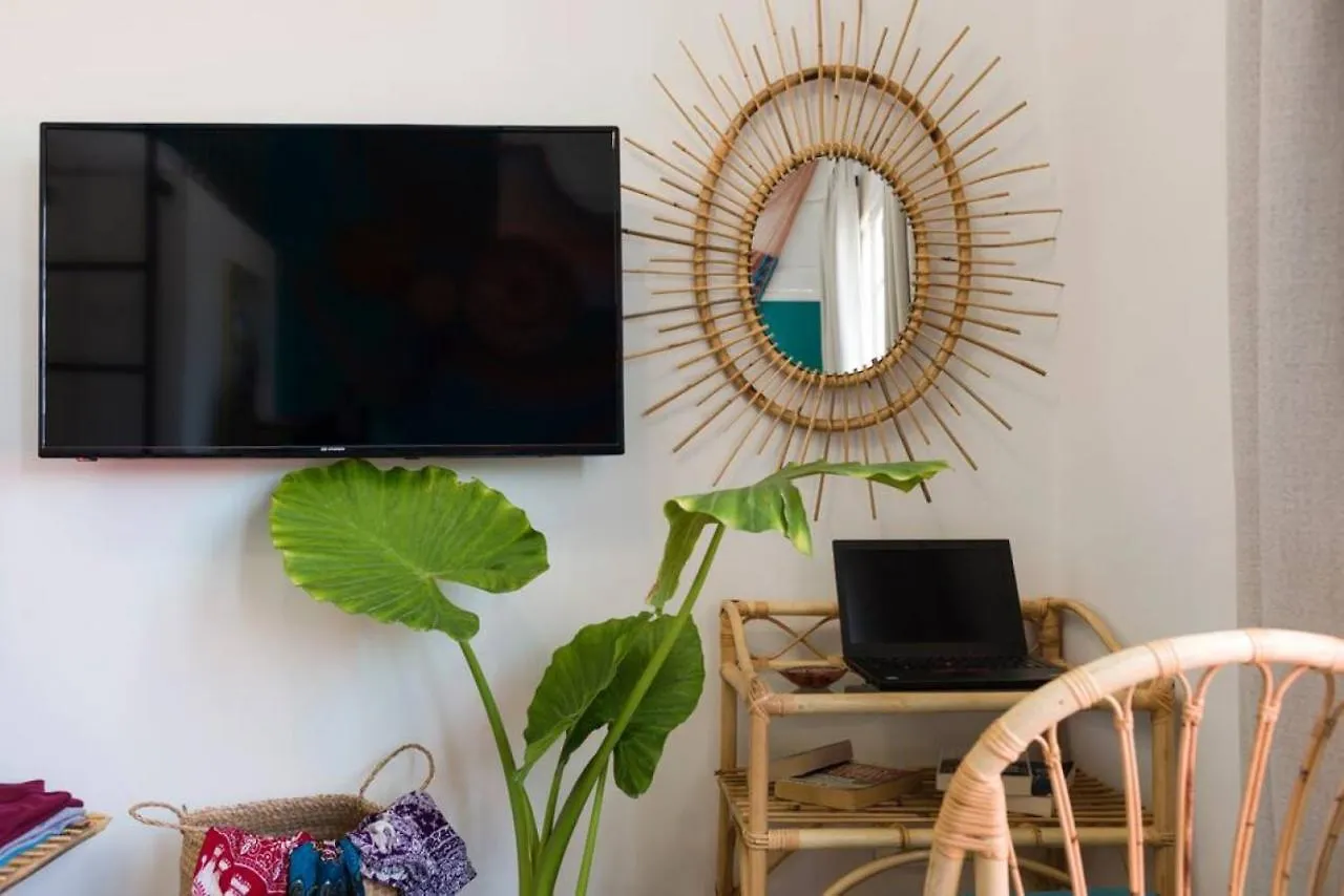 Apartment Bohemian Studio In Mar Mikhael Dalilah Beirut